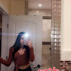 Forever 21 burnt orange croptop size small